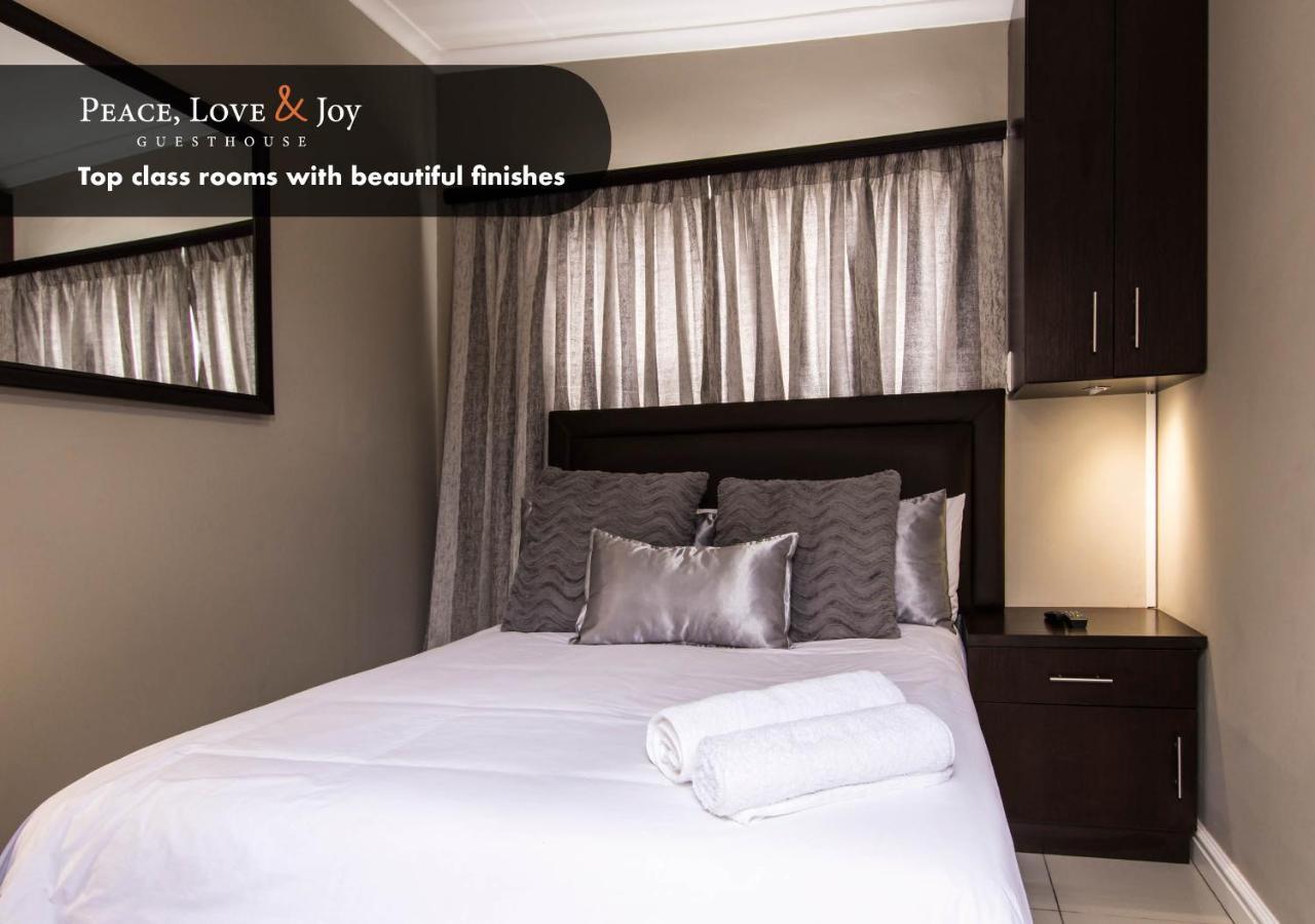 Peace Love And Joy Self Catering Units Port Elizabeth Exterior foto