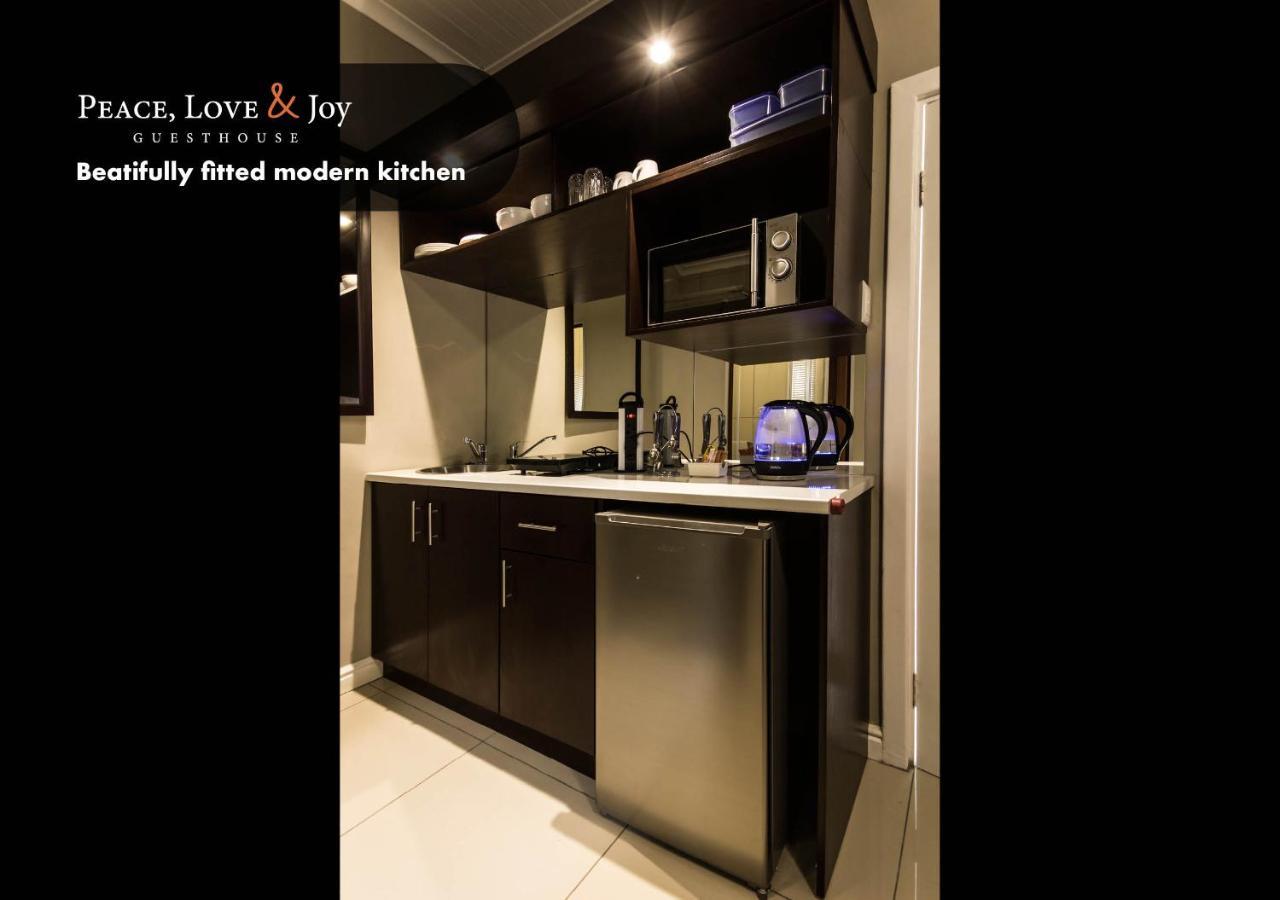 Peace Love And Joy Self Catering Units Port Elizabeth Exterior foto