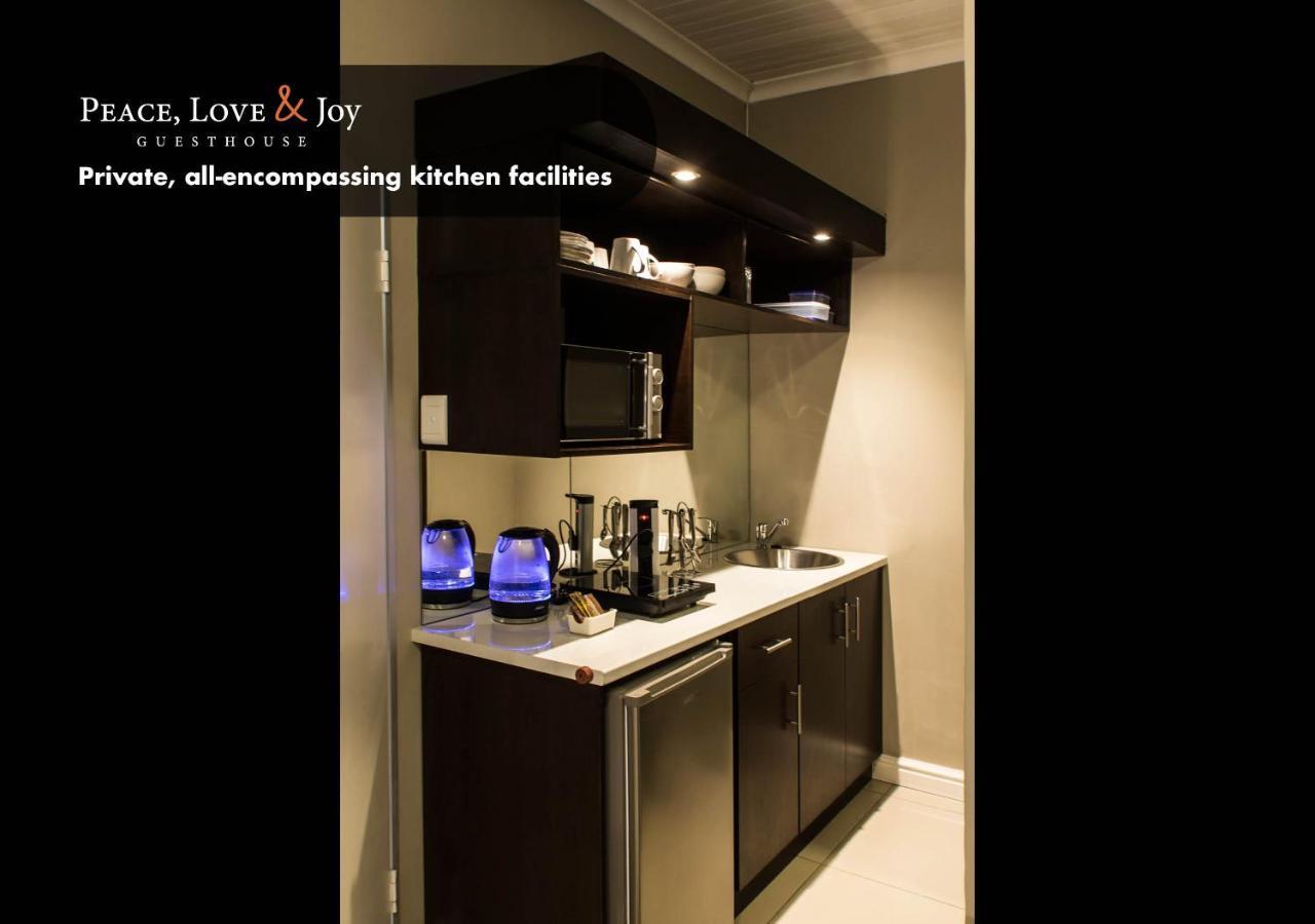Peace Love And Joy Self Catering Units Port Elizabeth Exterior foto